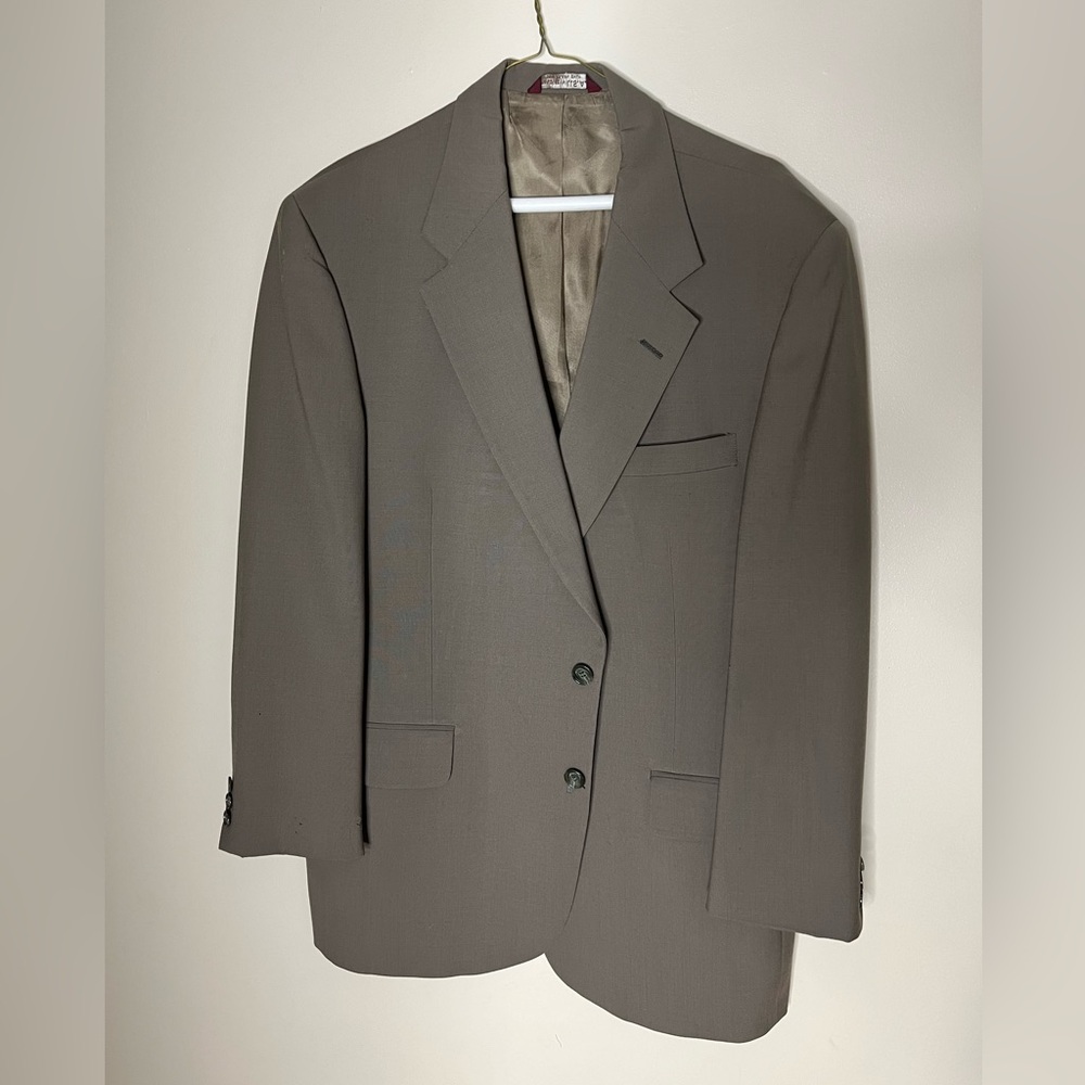 Success Worsteds by Botany 500 Grey Wool Suit (44R)
